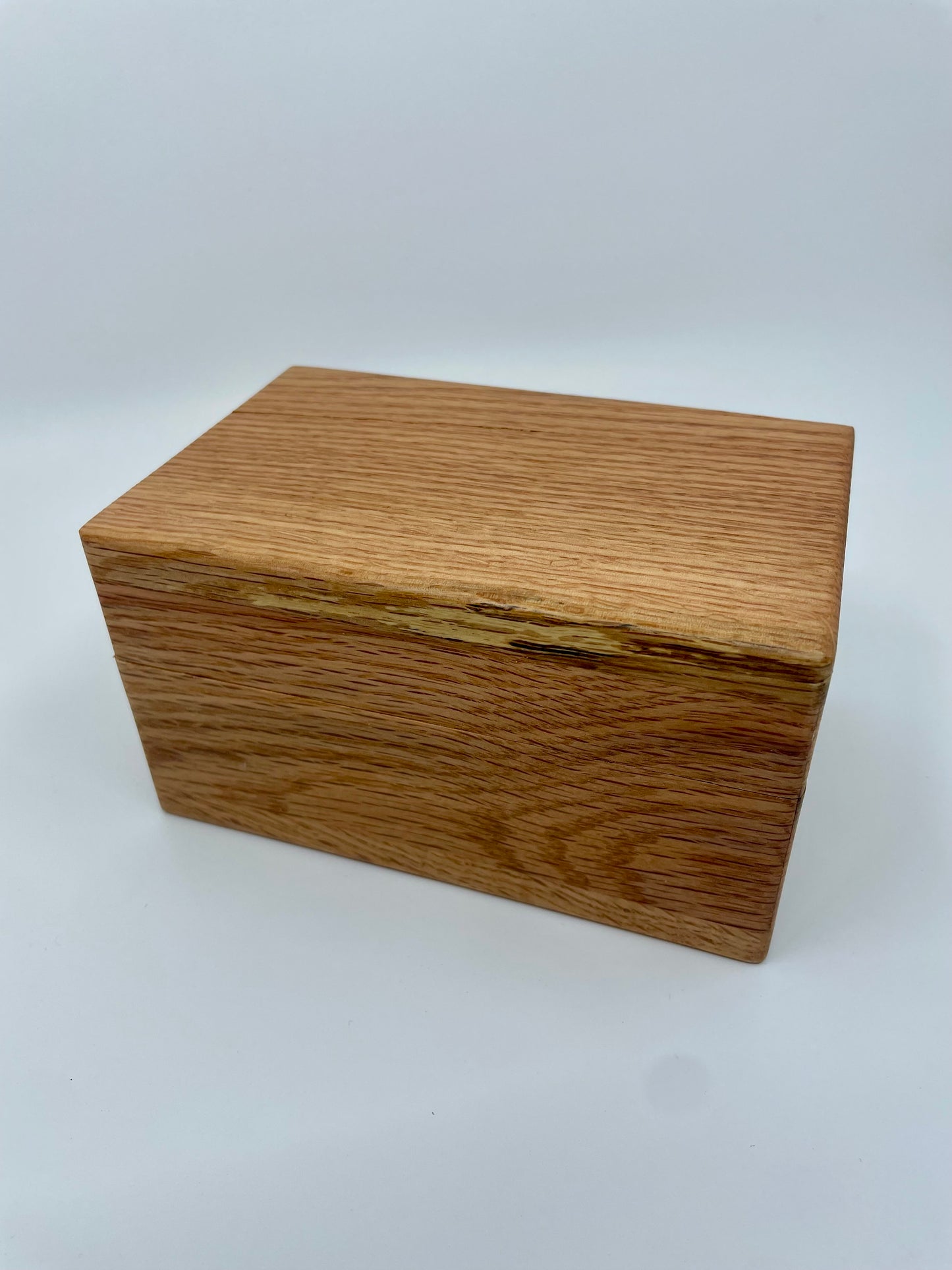 Medium Red Oak Box