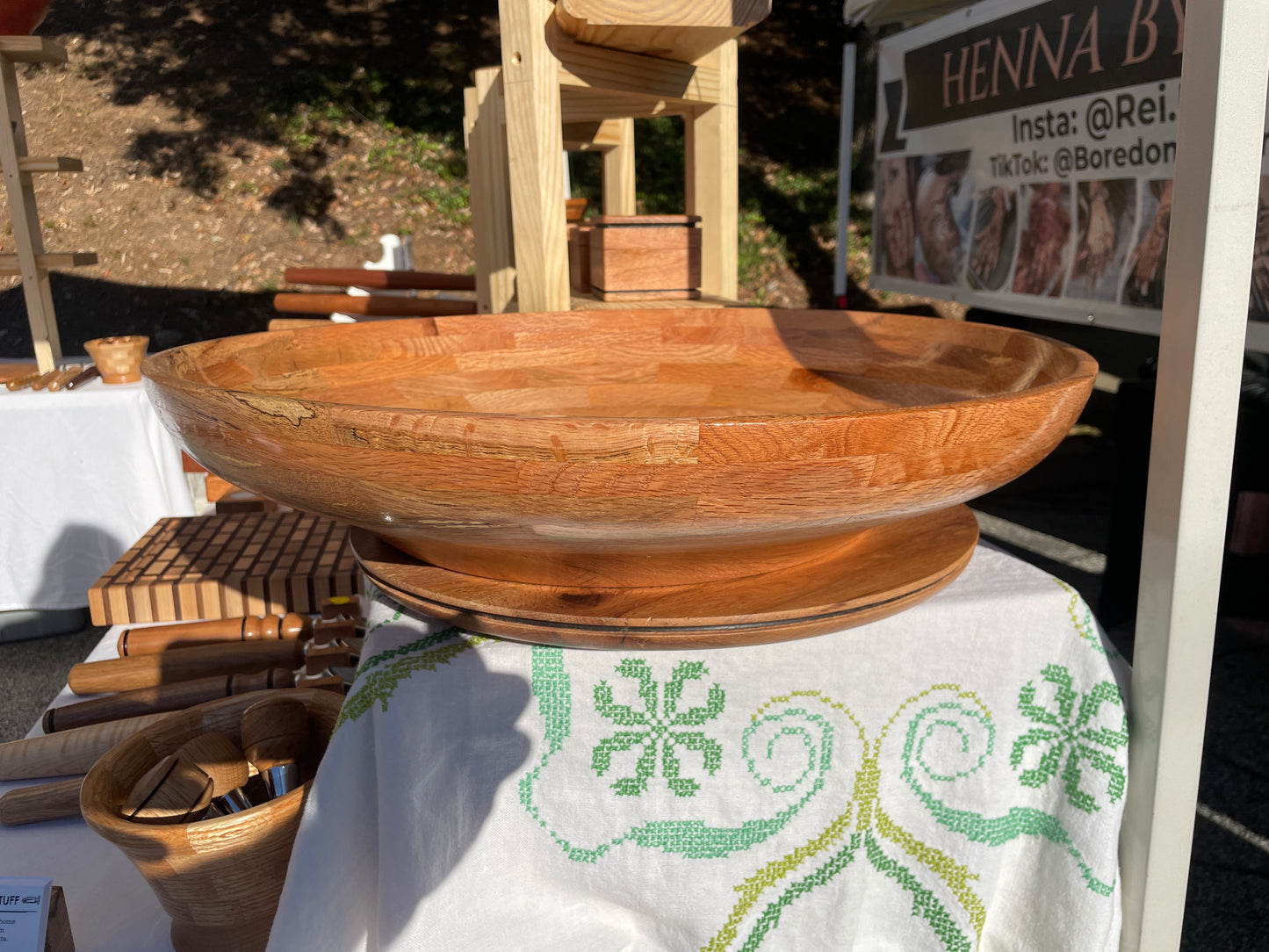 22” Red Oak Salad Bowl